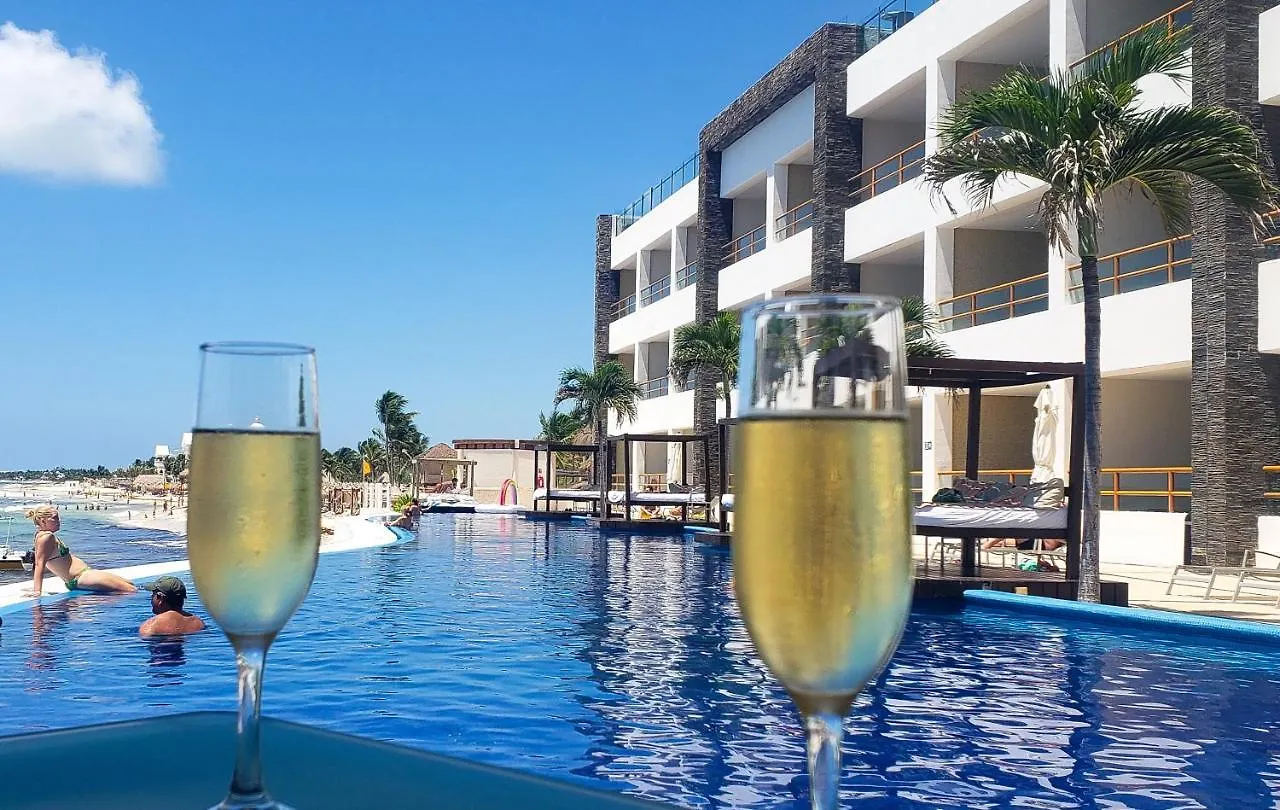 *****  Senses Riviera Maya - Ocean Front Boutique Hotel - Adults Only Punta Maroma Mexico